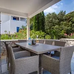 Вилла Villa Sveti Jakov Sveti Jakov
