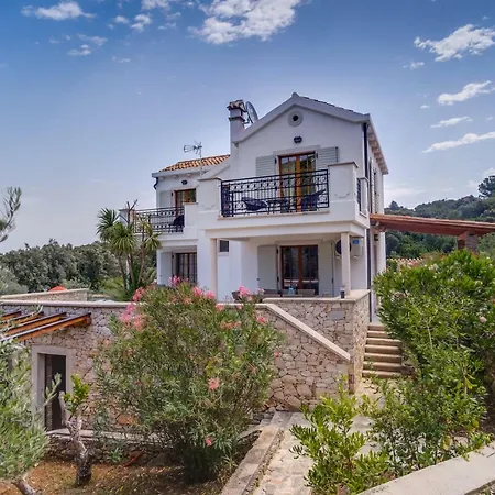 Villa Sveti Jakov * Sveti Jakov