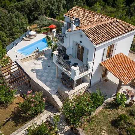 ヴィラ Villa Sveti Jakov