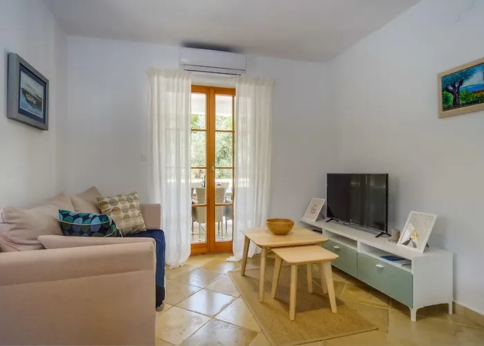 Villa Sveti Jakov * Sveti Jakov