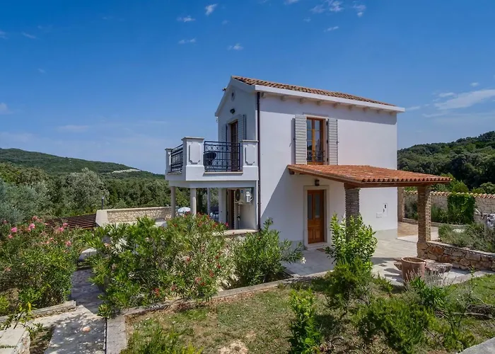 Villa Sveti Jakov Villa *